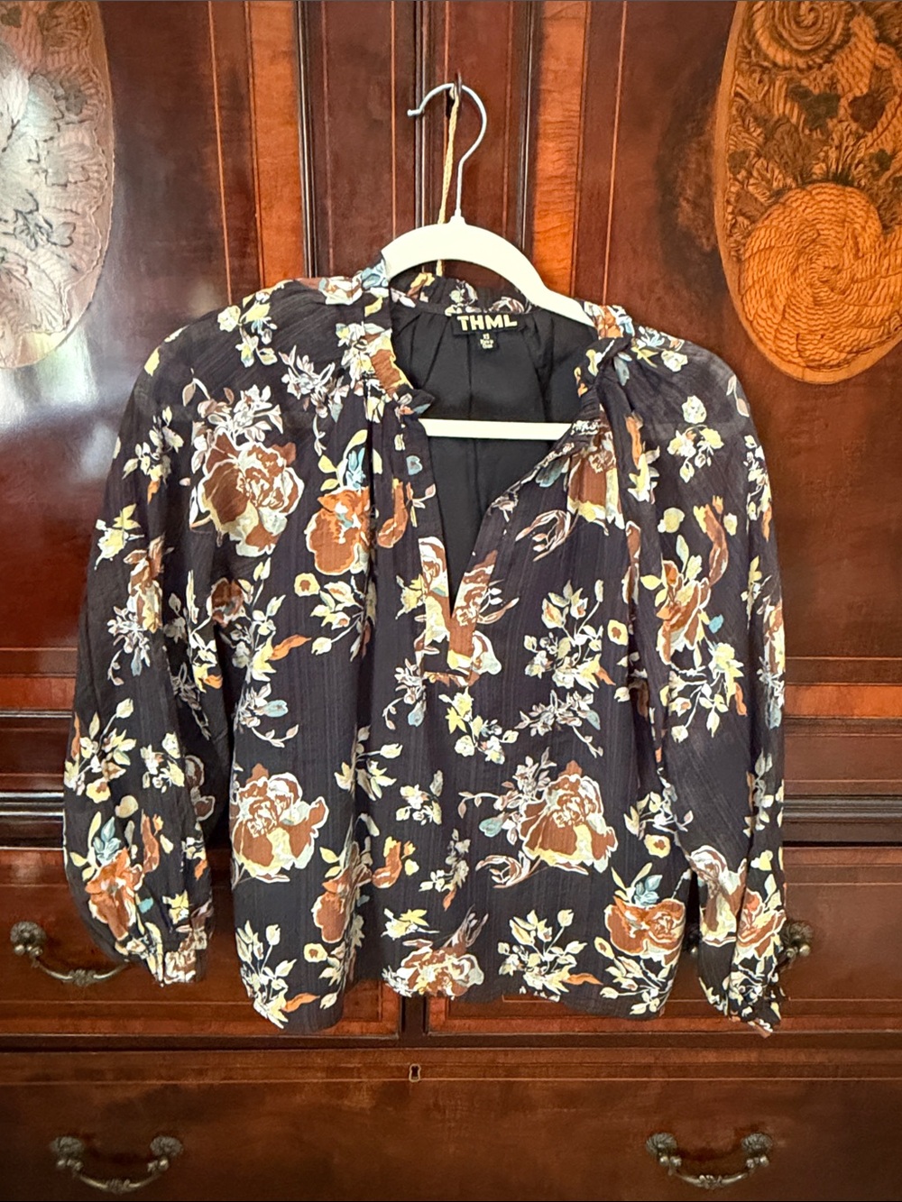 THML Women’s Dark Brown Floral Long-Sleeve Shirt XS